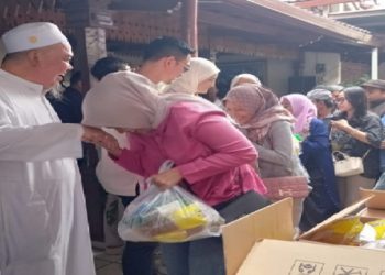 Reses Penuh Empati, Putri Zulhas Borong Sembako dan Komitmen Dukung UMKM