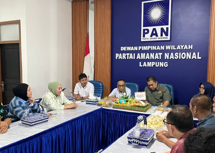 Khidmat, Tasyakuran Ultah Kader PAN Lampung